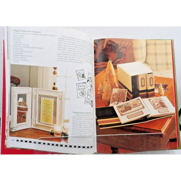 Gooseberry Patch Christmas Book #9 Crafts,Recipes, Decor ©2007 - Picture 5 of 6